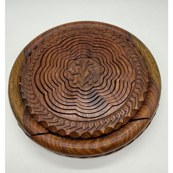 Handcarved wooden collapsing basket fruit basket - Picture 2 of 7